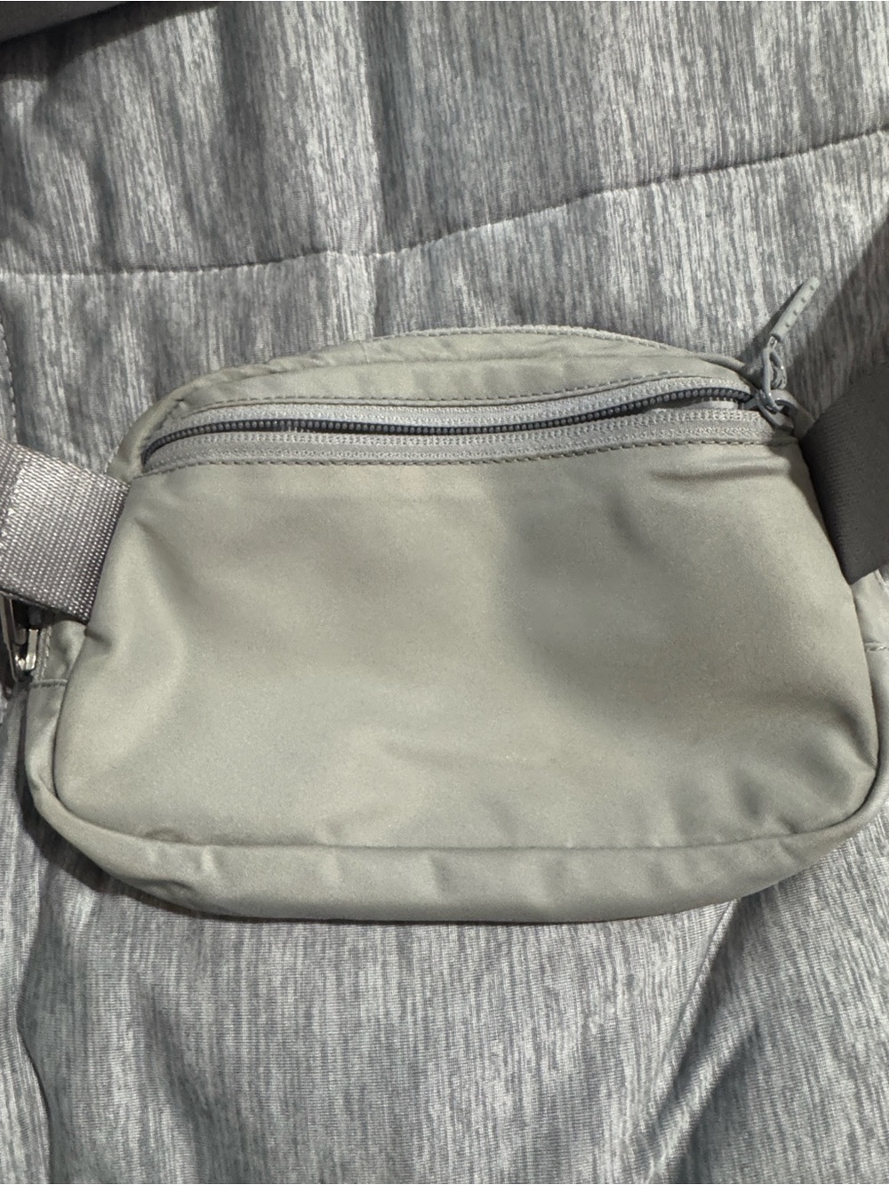 lululemon athletica Light Gray Everywhere Belt Bag - Slim Crossbody Pouch
